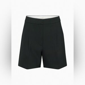 Aritzia pleaded shorts